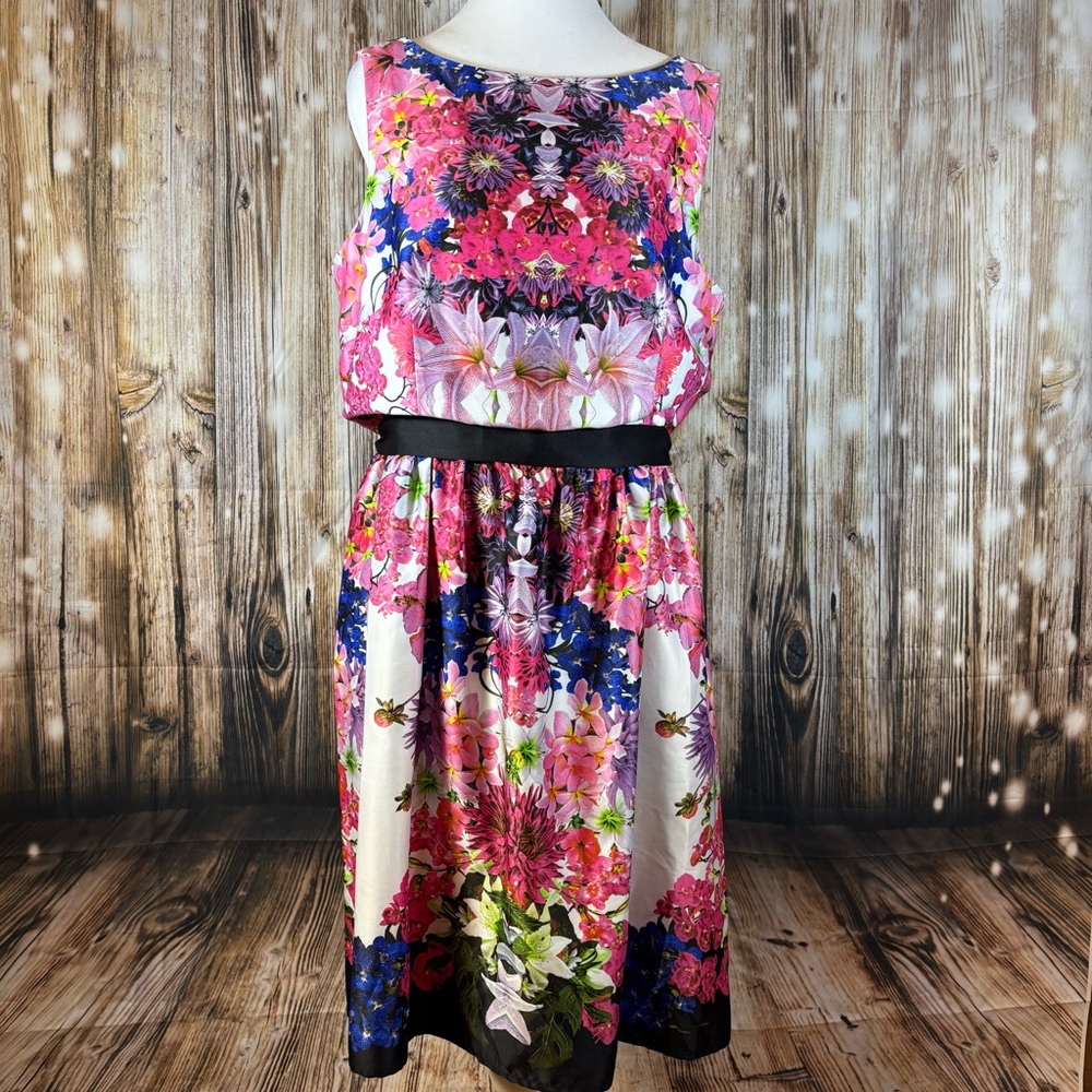 Liz Claiborne Dress Women’s Size 14 Sleeveless Fit & Flare Floral Knee Length